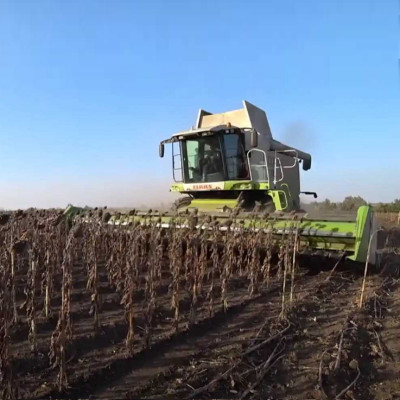 Жатка для уборки подсолнечника 9 м. Для Джон Дир, Нью Холланд, Массей Фергюсон, Клаас Лексион, Фендт, Кейс