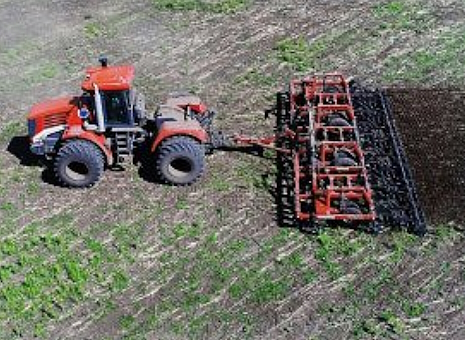 Ґрунтообробна техніка виробництва БілоцерківМАЗ Техніка для обробки ґрунту: борони, культиватори, дискатори, катки, плуги. Завод БілоцерківМАЗ